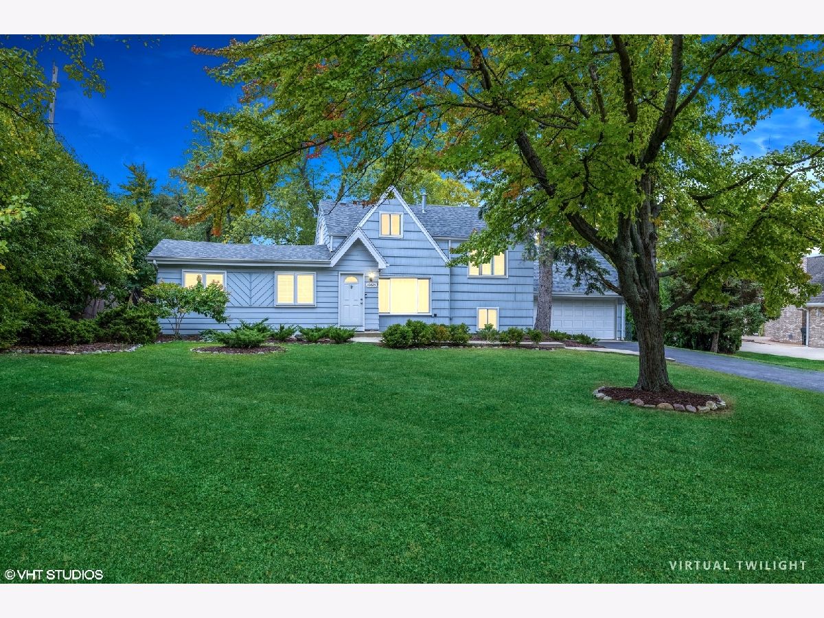 For Sale Countryside Illinois, 10725 Forestview Road