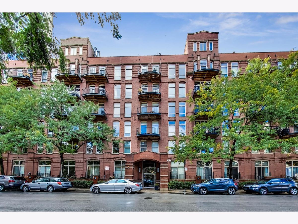 Condos & Townhomes Sold River Bank Lofts Chicago Illinois, 550 Kingsbury
