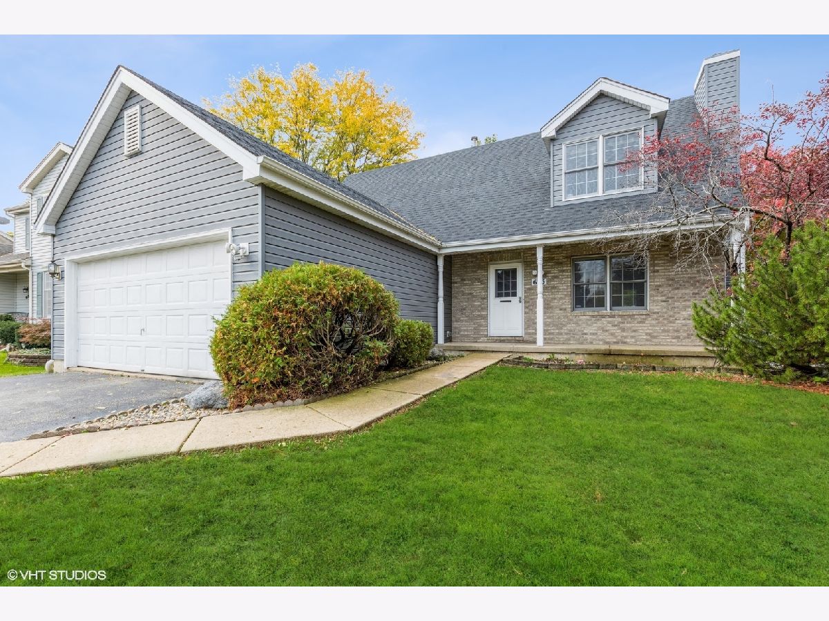 Homes Sold Pine Meadows Aurora Illinois, 695 Avondale