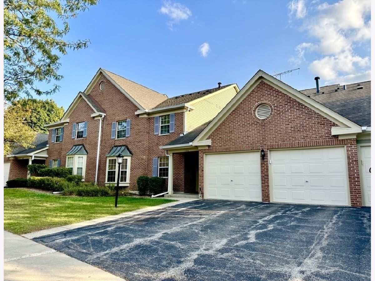 Condos & Townhomes Rented Town Place Schaumburg Illinois, 106 Stirling