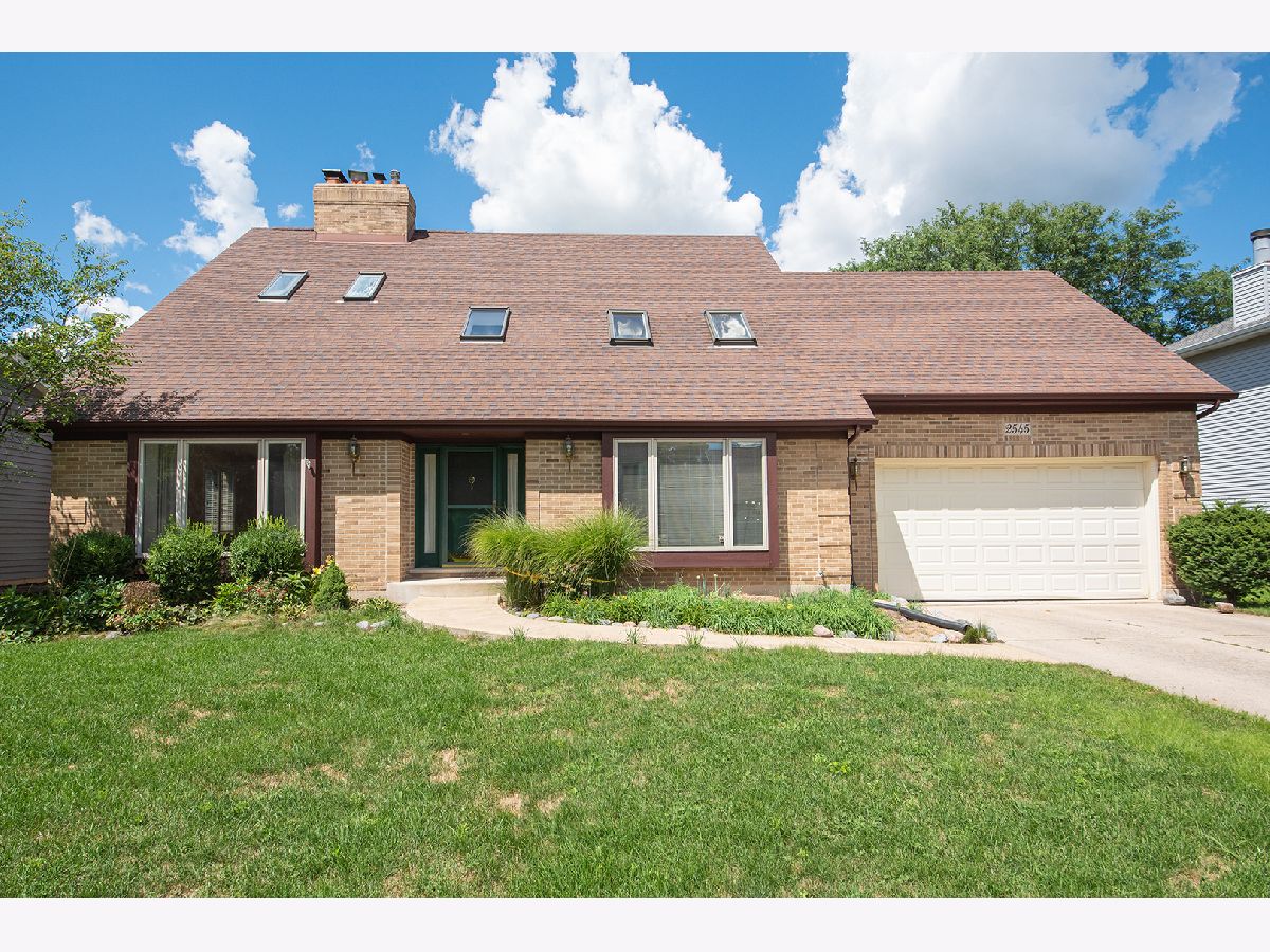 Homes Rented Springbrook Crossing Naperville Illinois, 2545 Leach