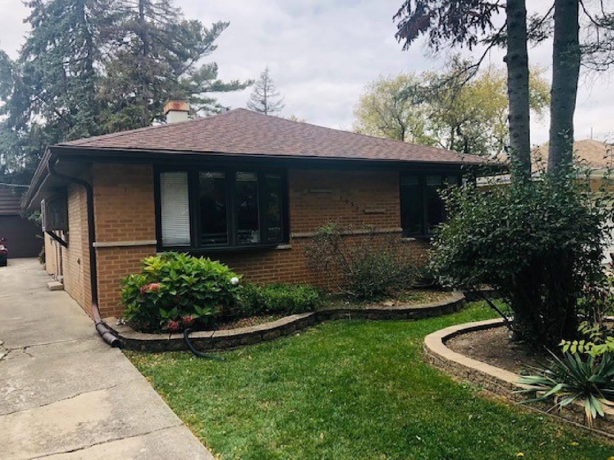 Homes Sold Arlington Manor Arlington Heights Illinois, 1020 Douglas