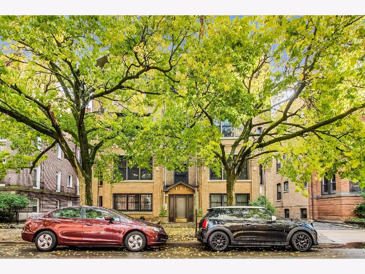 Condos & Townhomes & Homes Sold Margate Park Chicago Illinois, 837 Ainslie