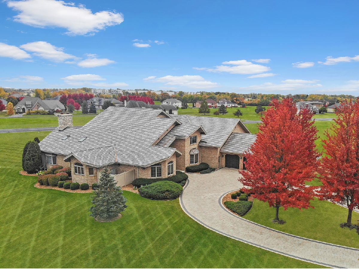 Homes Sold Meadow Creek Monee Illinois, 6963 Gabreski