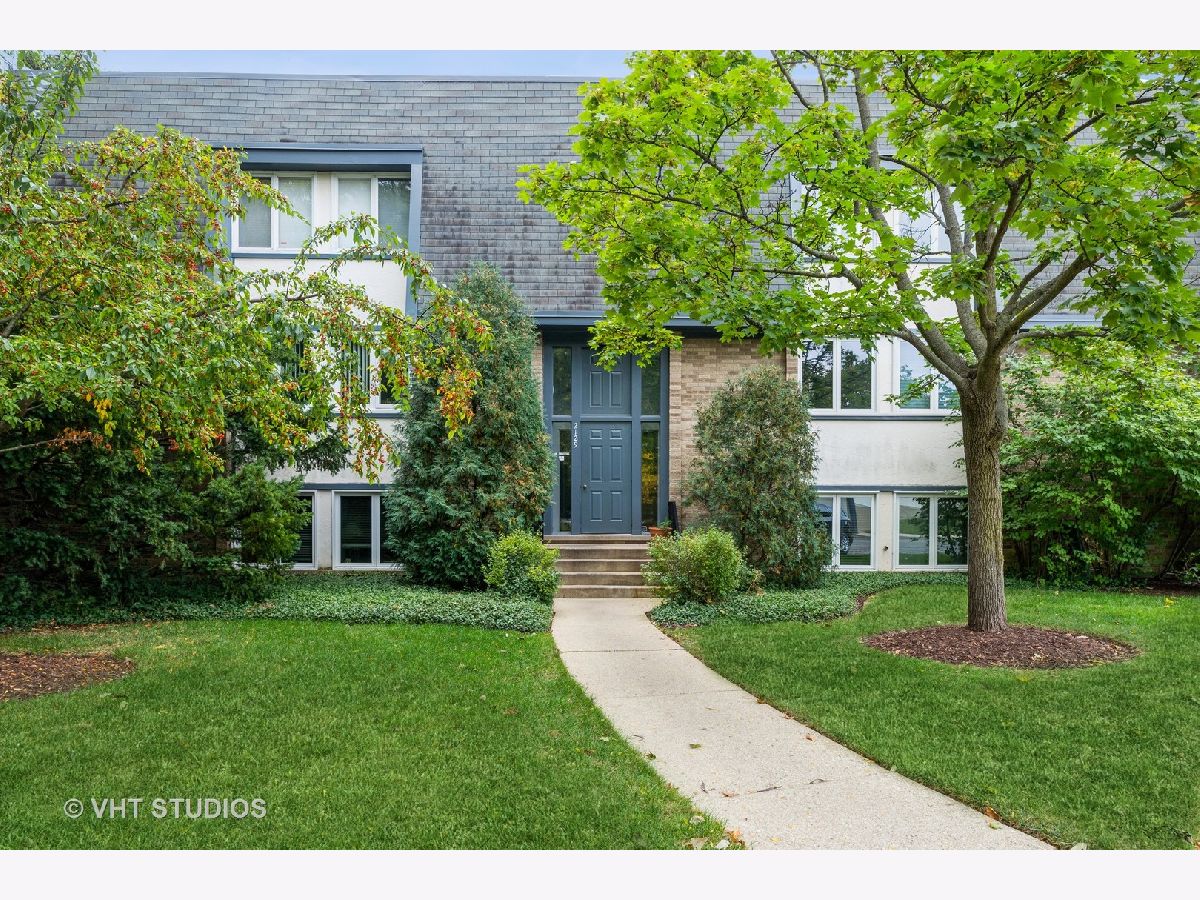 Condominiums Sold Ammer Ridge Glenview Illinois, 2129 Ammer Ridge