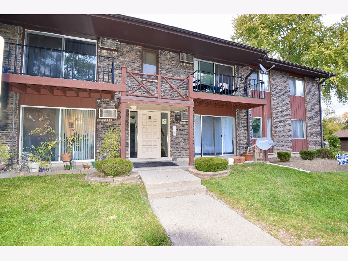 Condominiums Sold Autumn Crest West Chicago Illinois, 247 Neltnor