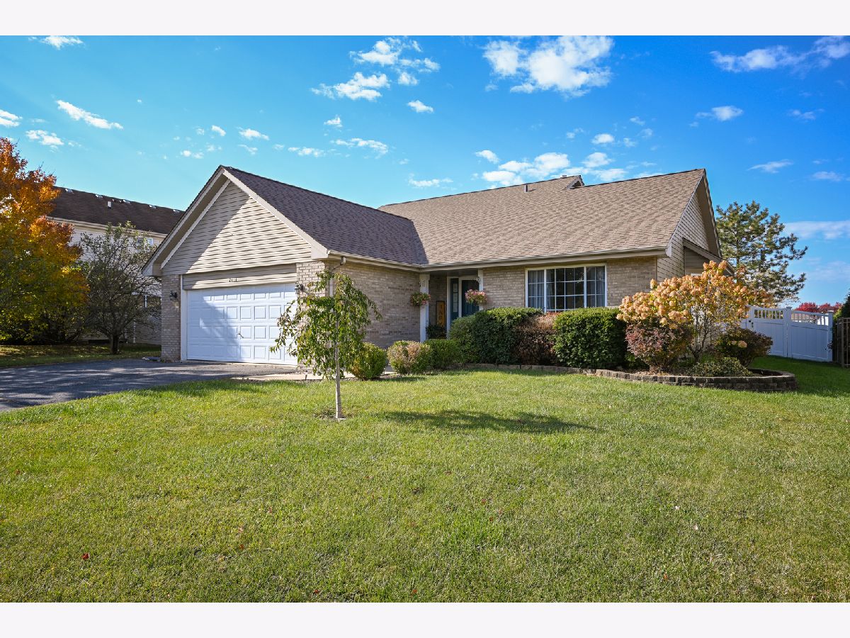 Homes Sold Laraway Ridge New Lenox Illinois, 2411 Foxwood
