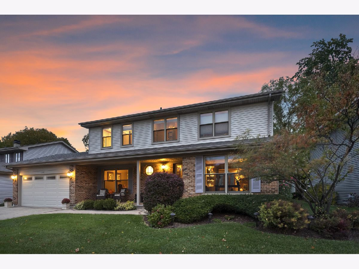 Homes Sold Circle Bay Estates Elk Grove Village Illinois, 1243 Leeds
