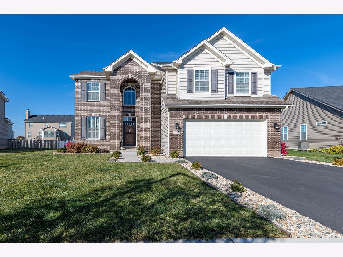 Homes Sold Blackberry Woods Yorkville Illinois, 911 Purcell