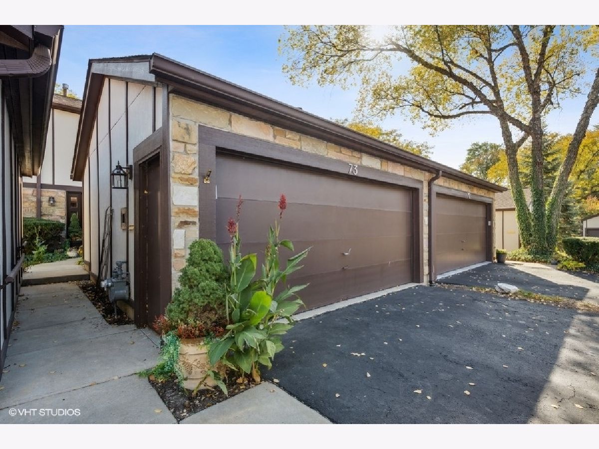 Townhomes Sold The Oaks St Charles Illinois, 73 White Oak