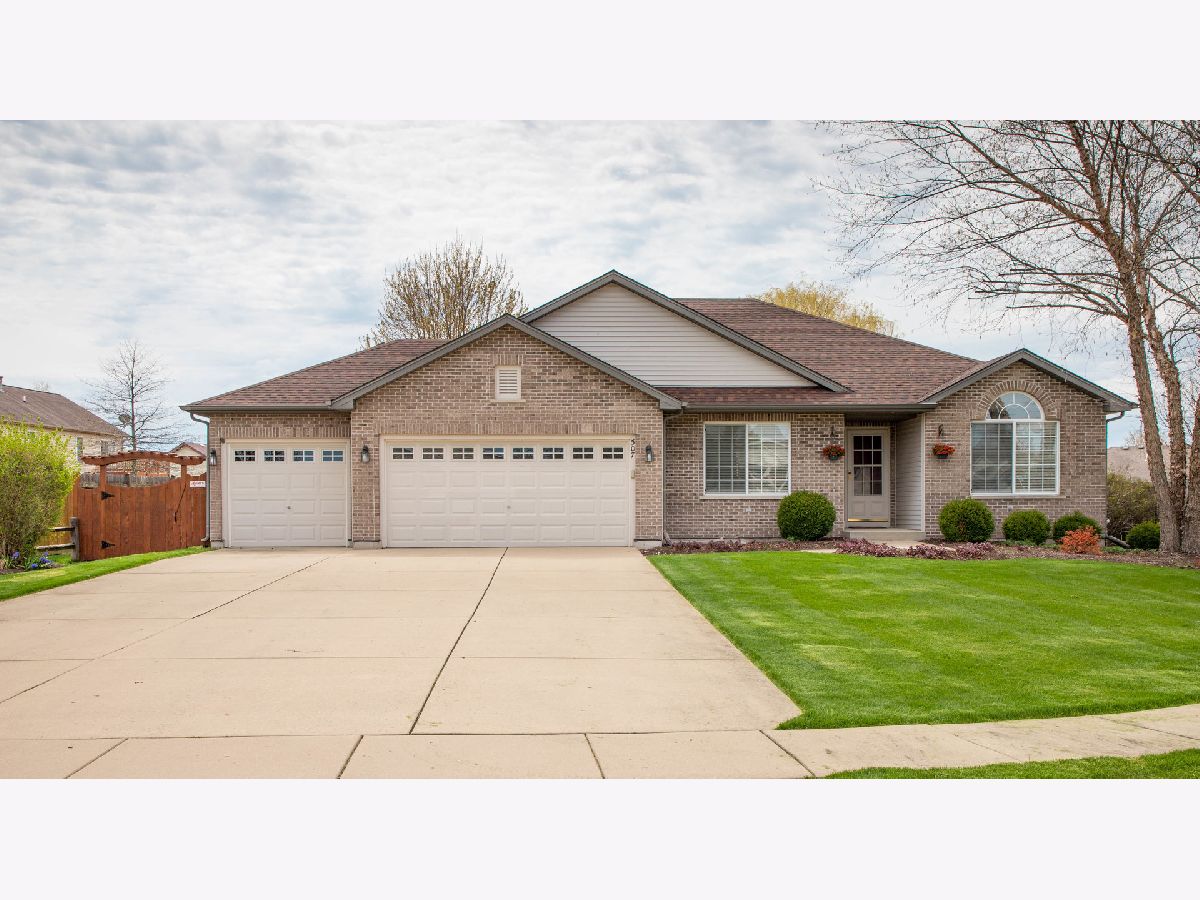 Homes & Condos & Townhomes Rented Boone Creek Mchenry Illinois, 507 Steeplechase