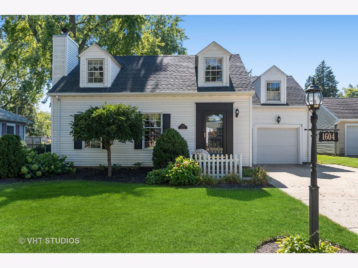 Homes Sold Marquette Gardens Joliet Illinois, 1604 Glenwood