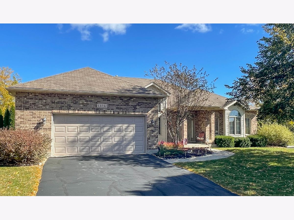 Homes Rented Wilding Pointe Plainfield Illinois, 13241 Millbank