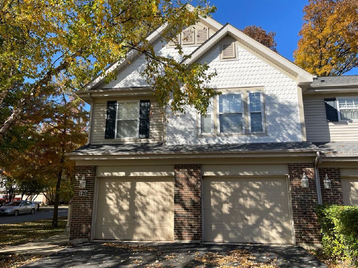 Townhomes Rented Oaks At Hidden Glen Streamwood Illinois, 120 Meredith