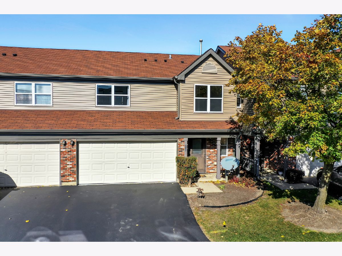 Townhomes & Condos Sold Whispering Oaks Palatine Illinois, 762 Whispering Oaks