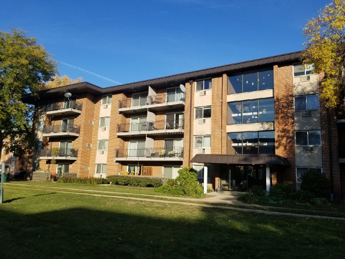 Condominiums Sold The Sanctuary Arlington Heights Illinois, 2230 Goebbert