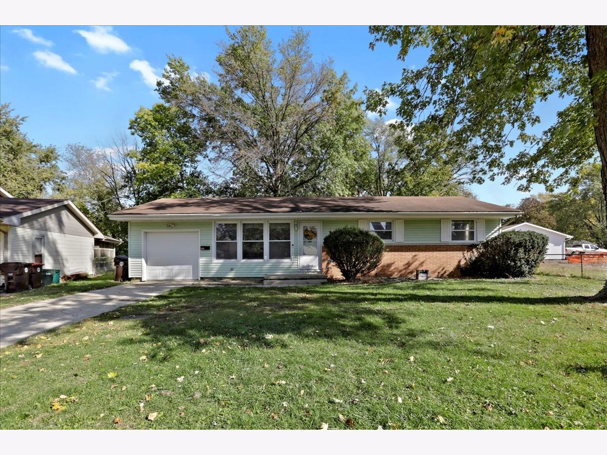Homes Sold Maplewood Rantoul Illinois, 1569 Marcia