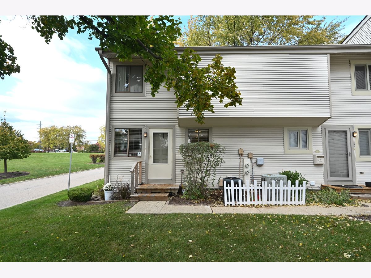 Townhomes Sold Del Lago Schaumburg Illinois, 1000 Emerald