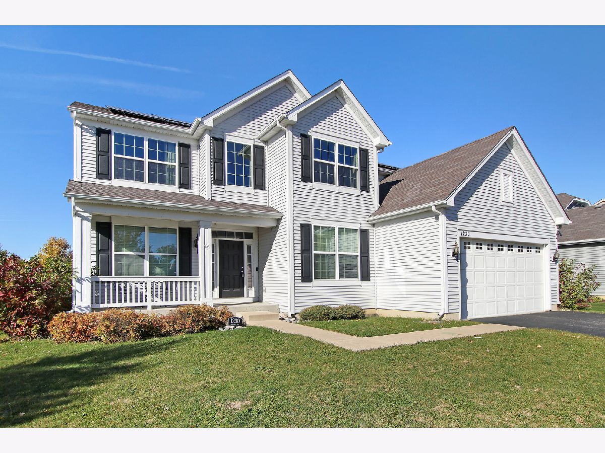  Rented Volo Illinois, 1230 Bellows