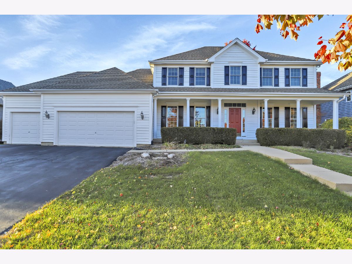 Homes Rented Fox Mill St Charles Illinois, 40W148 Carl Sandburg