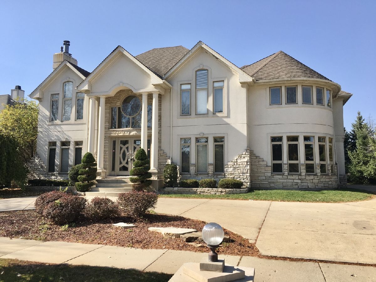 Homes Sold Stonehedge Addison Illinois, 990 Stonehedge