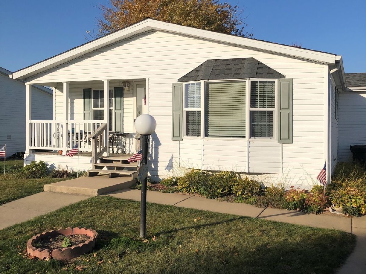 Subdivision Sold Wildwood South Sandwich Illinois, 652A Bluebird
