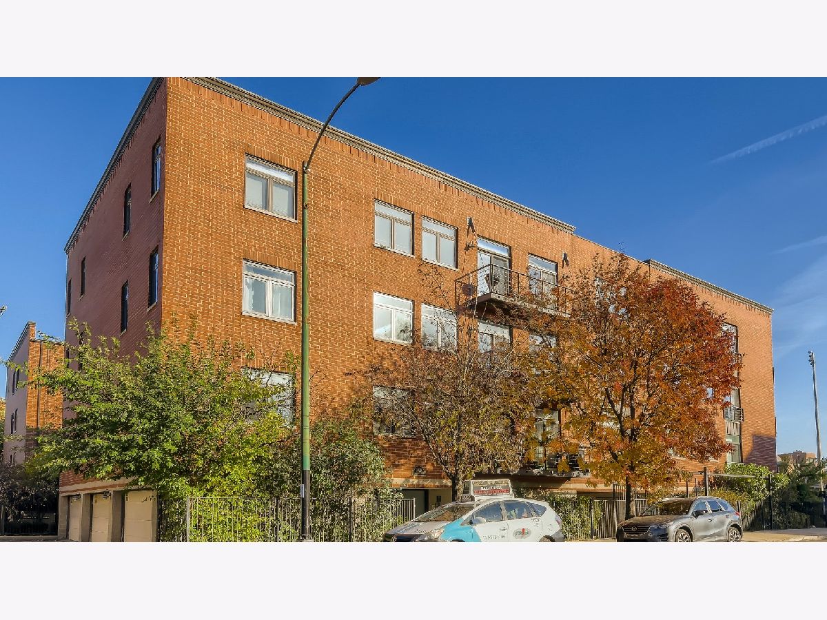 Condos & Townhomes Rented Bucktown Park Chicago Illinois, 1830 Winchester