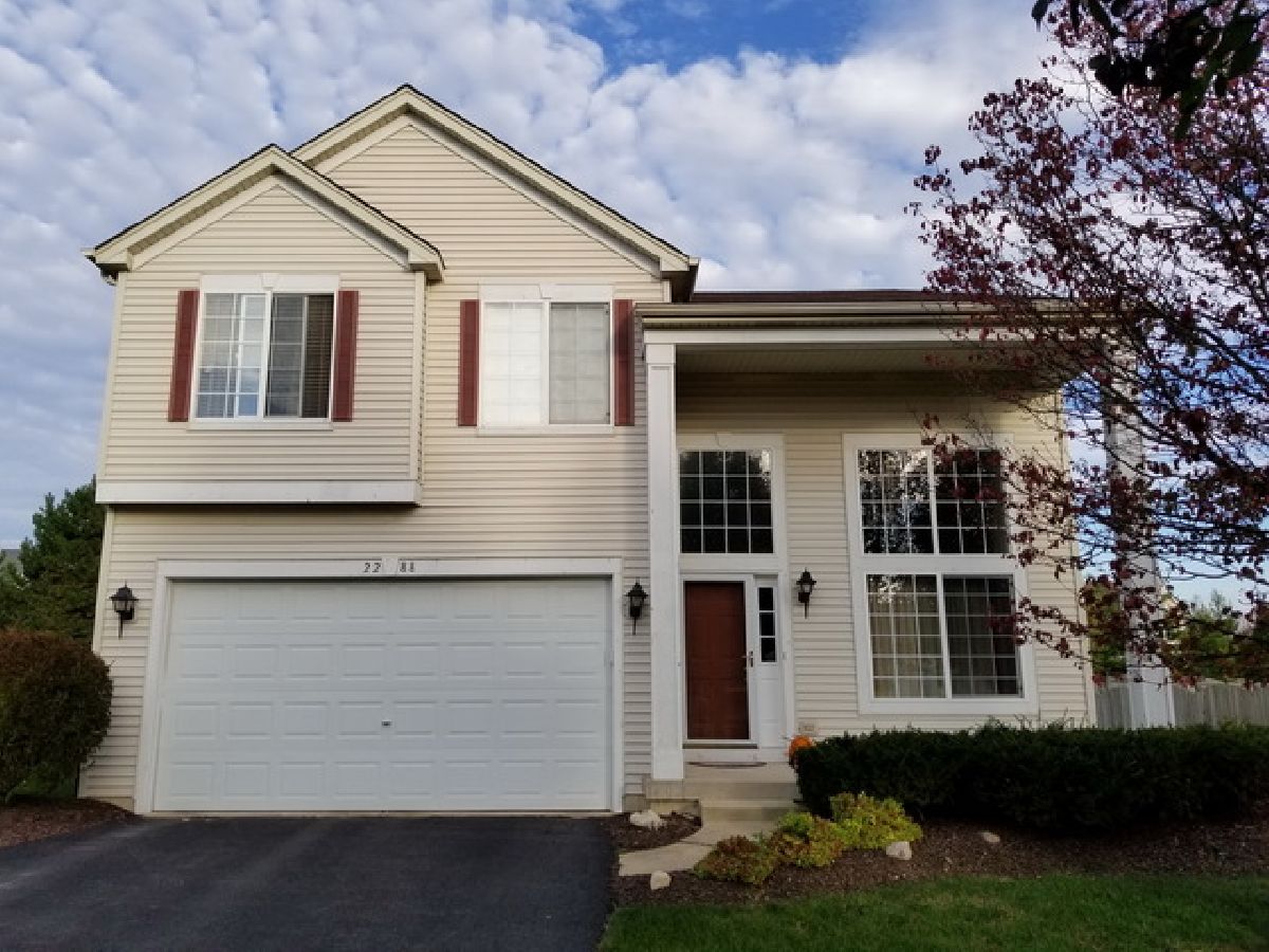 Townhomes & Condos & Homes Rented Grand Pointe Trails Aurora Illinois, 2288 Grand Pointe