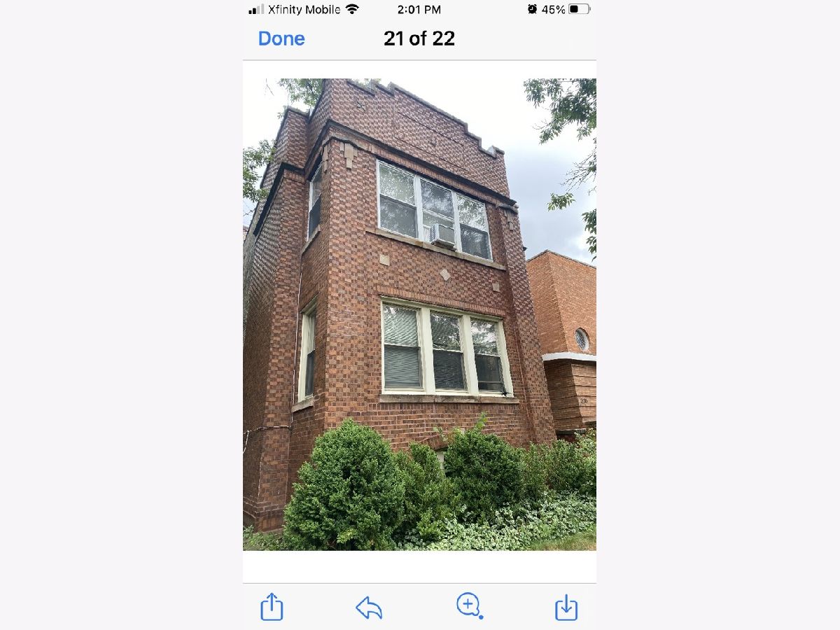 Condominiums & Homes Rented North Park Village Chicago Illinois, 3240 Victoria