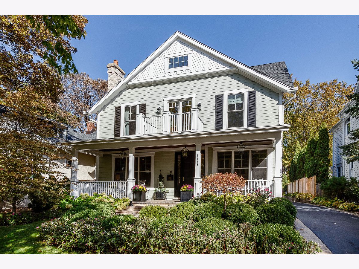 Homes & Condominiums Sold Hubbard Woods Winnetka Illinois, 1189 Asbury