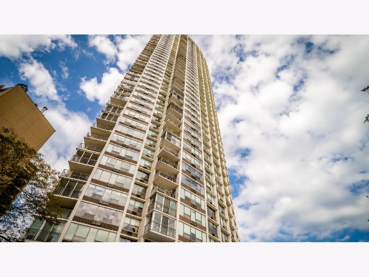 Condominiums Sold East Point Condominiums Chicago Illinois, 6101 Sheridan