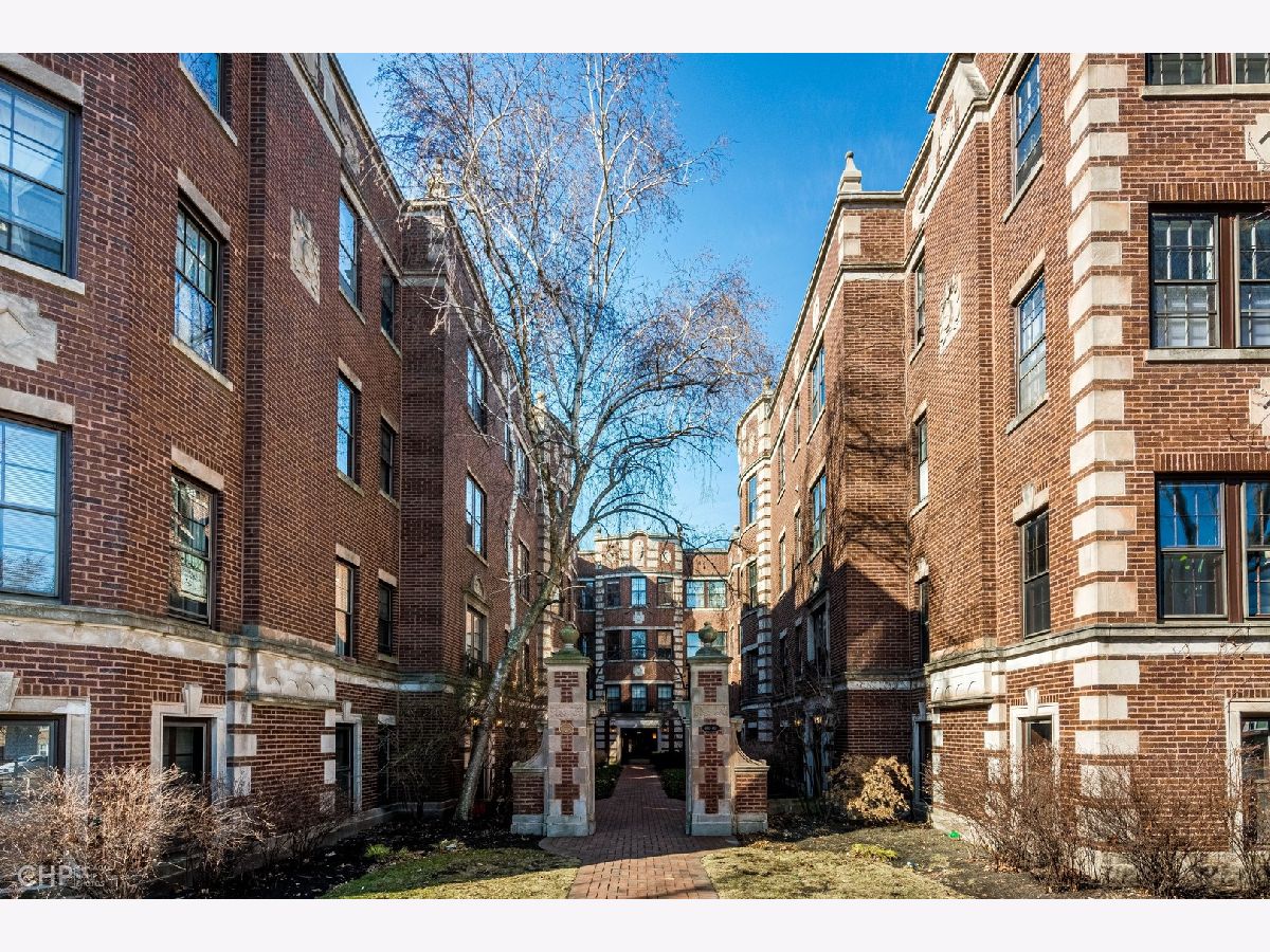 Condominiums Sold St Francis Courts Evanston Illinois, 400 Ridge