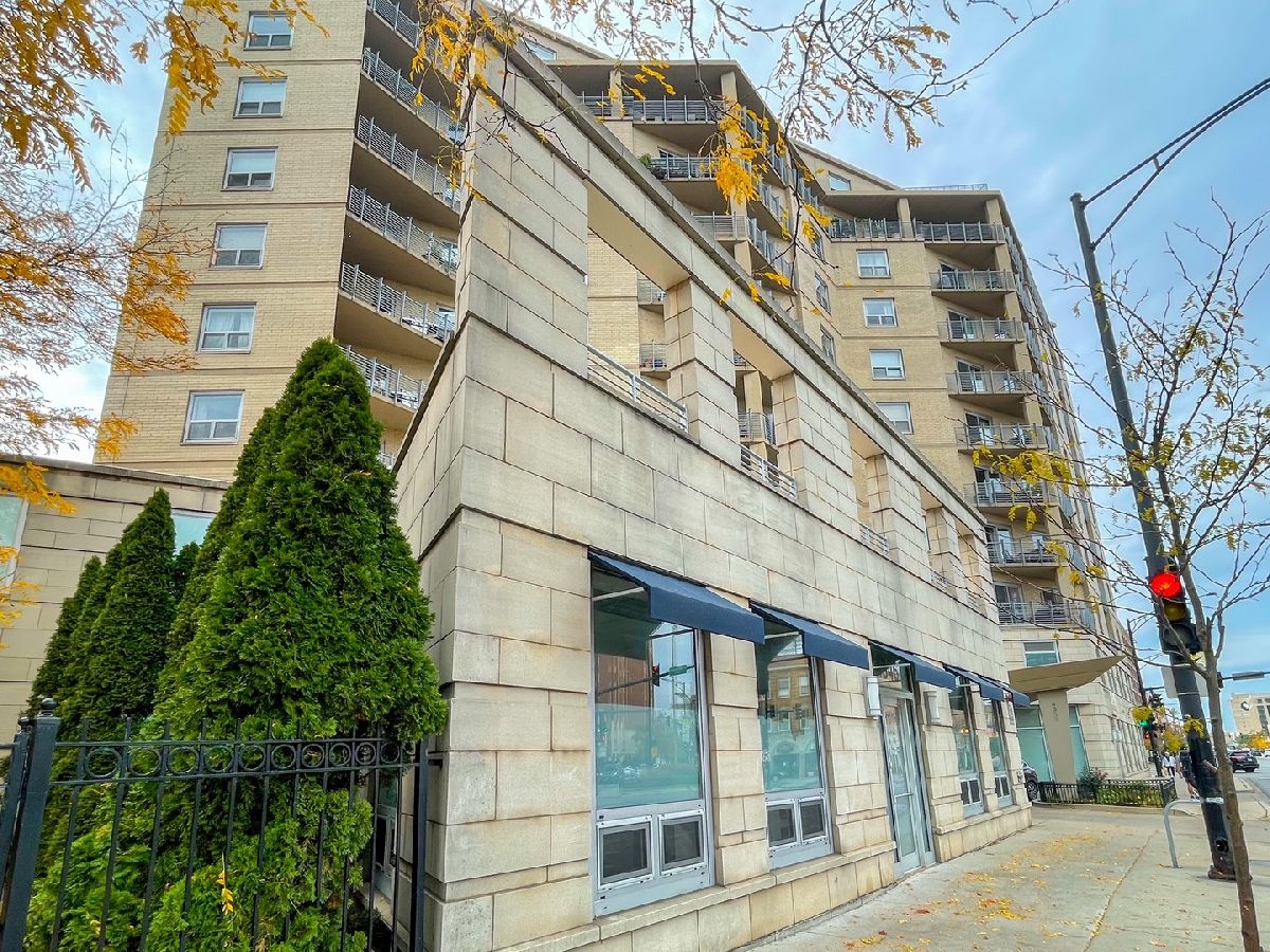 Condominiums Rented Buena Pointe Chicago Illinois, 4350 Broadway