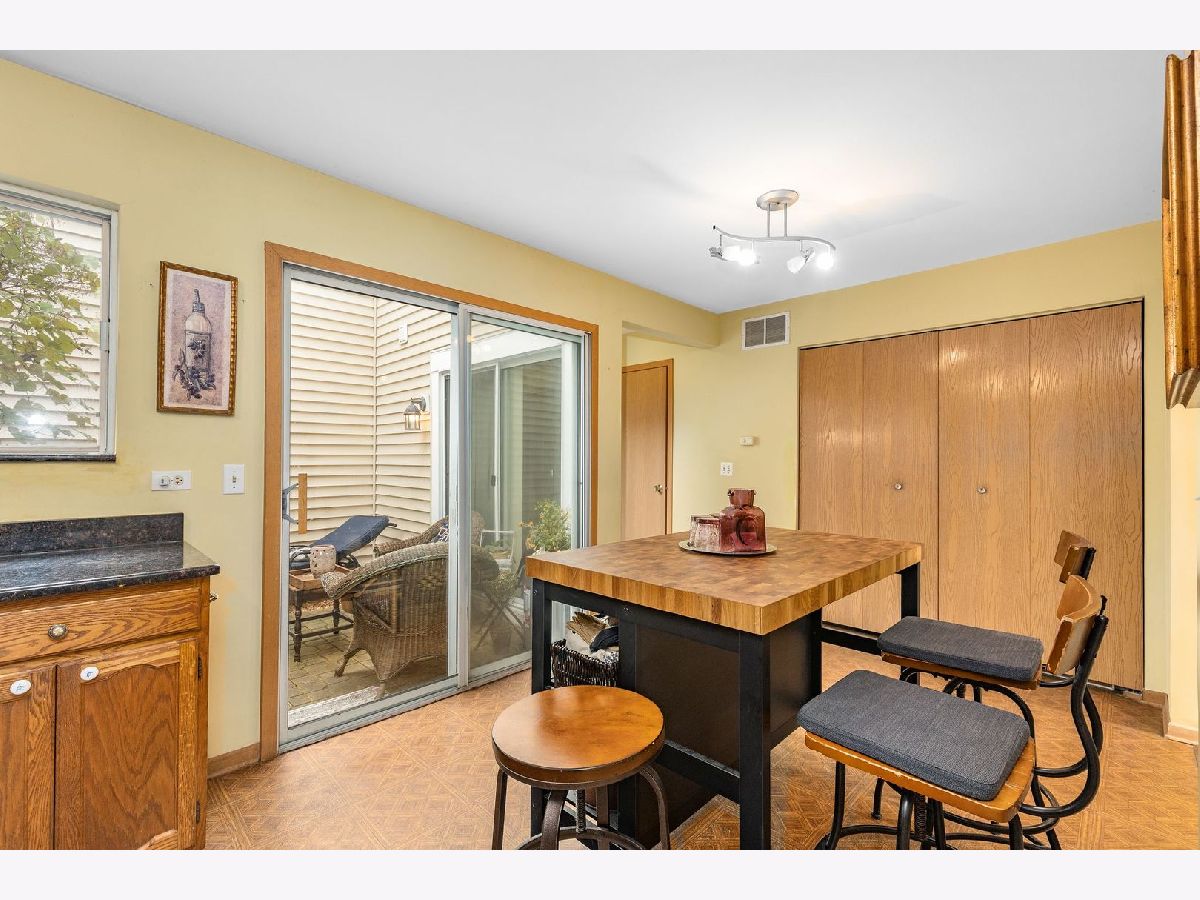 665 Le Parc Circle, Buffalo Grove, Illinois 60089 MLS 11659523