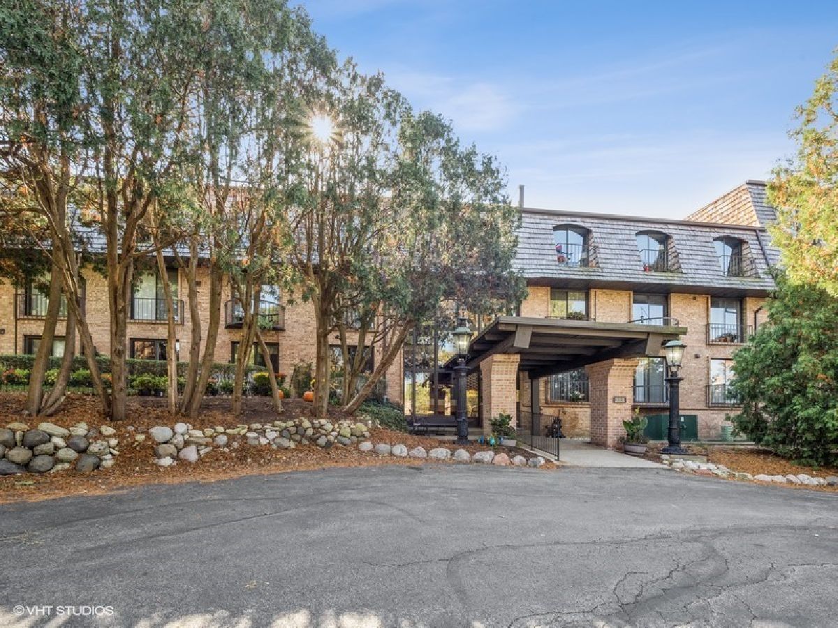 Condos & Townhomes Sold Arbors At Barrington Barrington Illinois, 600 Russell