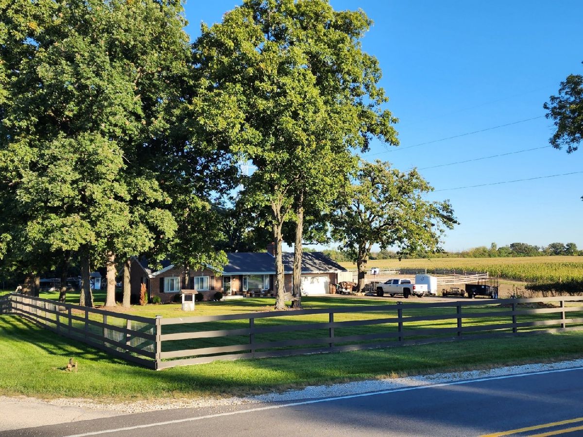 Homes & Condos & Townhomes Sold Edgewood Woodstock Illinois, 4018 Dean