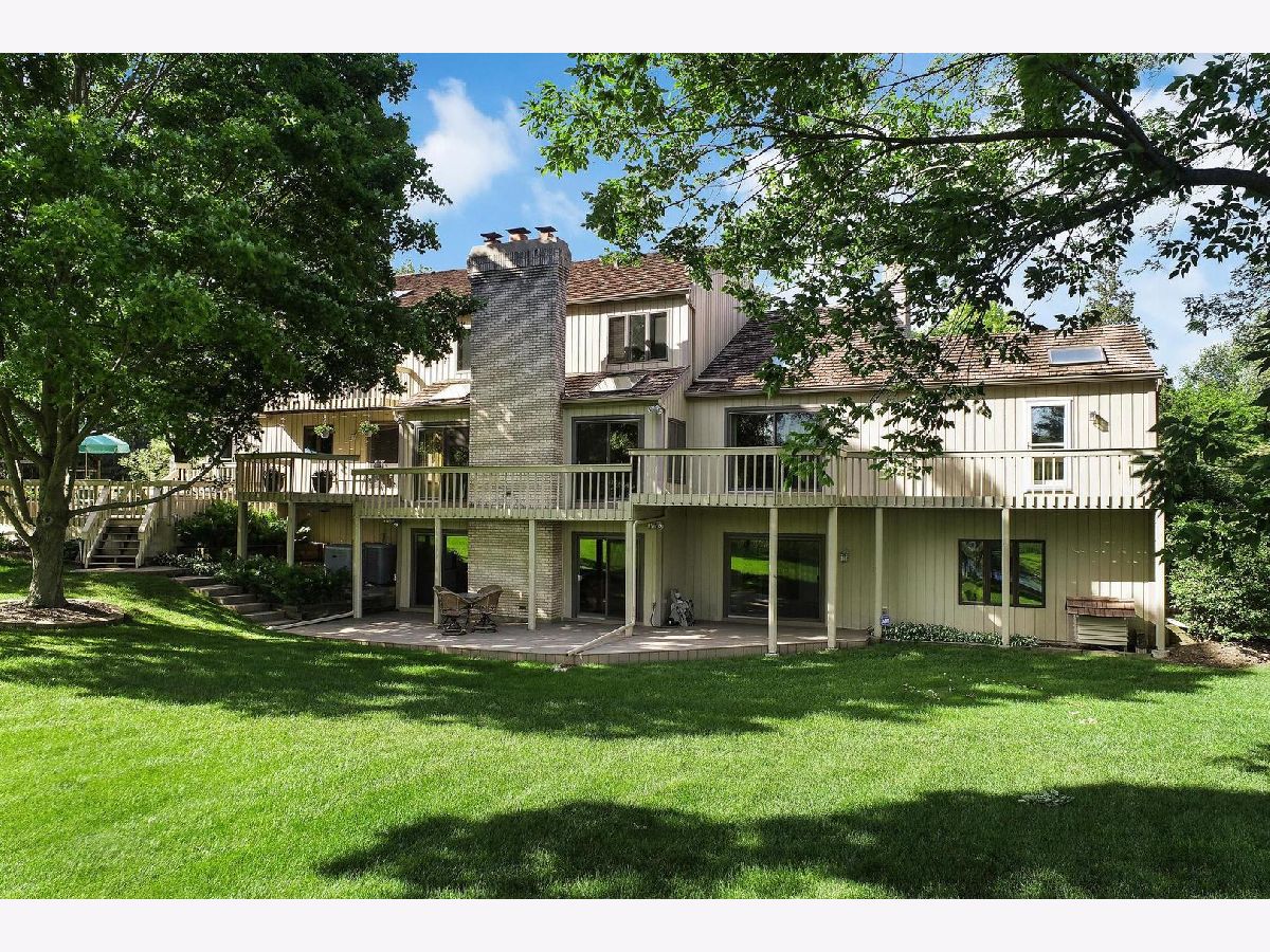 Homes Sold Farm Trails Lake Barrington Illinois, 25228 Cayuga