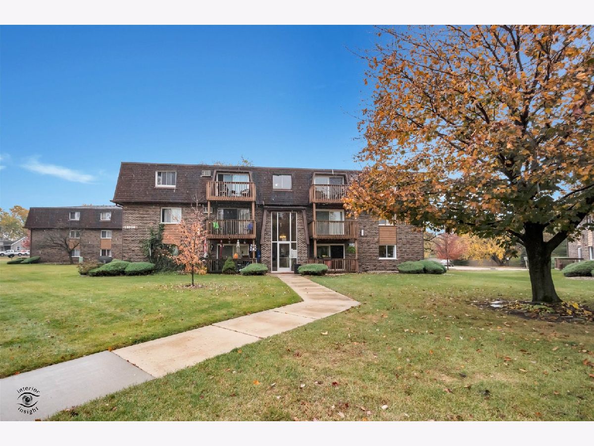 Condominiums Sold Wolf Point Mokena Illinois, 19380 Wolf