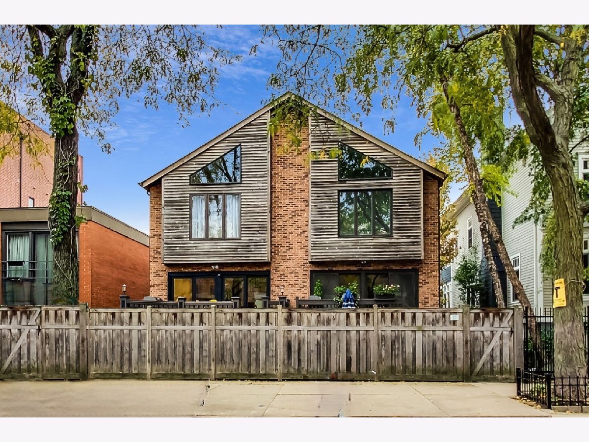 Townhomes & Condos & Homes Sold Sheffields Chicago Illinois, 1708 Orchard