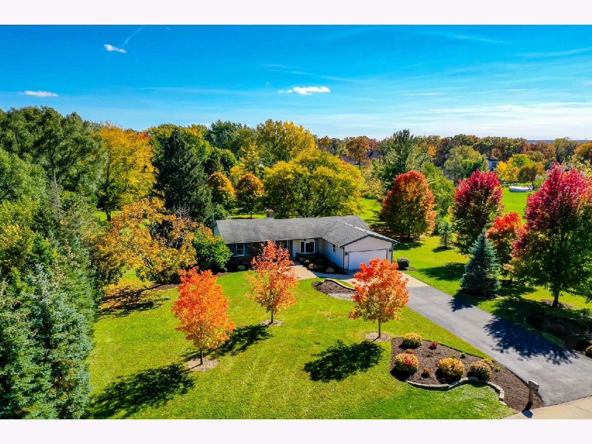 Homes Sold Colleens Cote Huntley Illinois, 6314 Crescent
