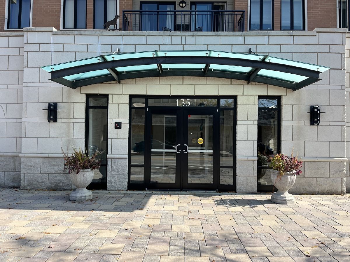 Condominiums Sold Crescent Court Elmhurst Illinois, 135 York