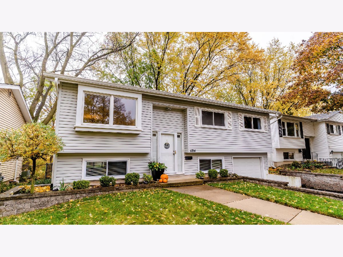 Homes Sold Wheaton Estates Wheaton Illinois, 1214 Coolidge
