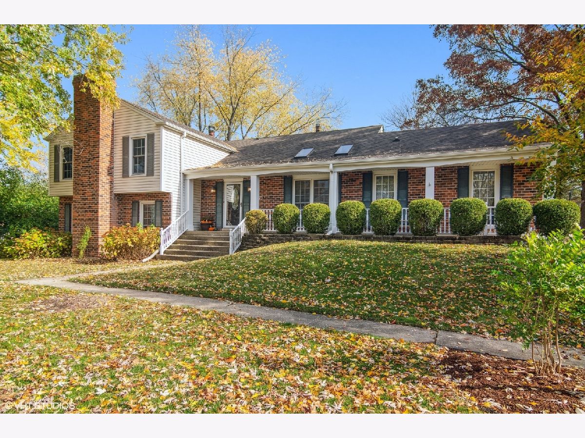 Homes Sold Chippendale Barrington Illinois, 887 Georgetowne