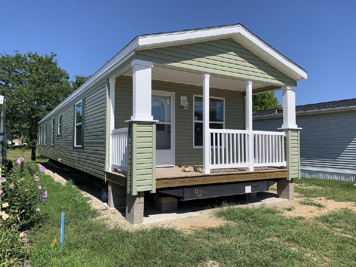 Subdivision Rented Oakbrook Estates Crystal Lake Illinois, 937 Crookedstick