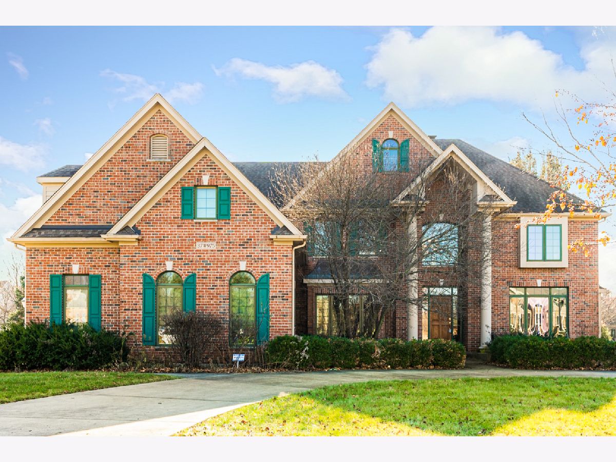 Homes Sold Heritage On Burr Road St Charles Illinois, 37W975 Mallard Lake