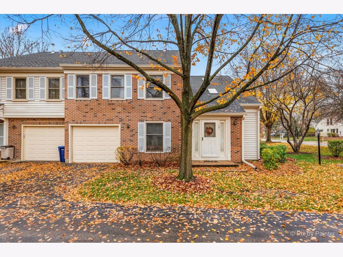 Townhomes Sold Bright Ridge Schaumburg Illinois, 121 Bright Ridge
