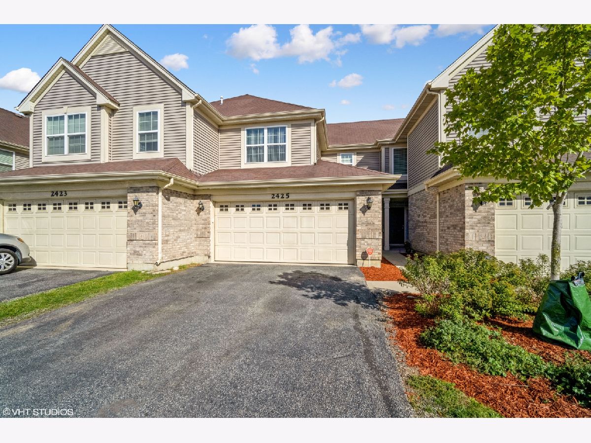 Townhomes Sold Buckingham Courte Des Plaines Illinois, 2425 Birch