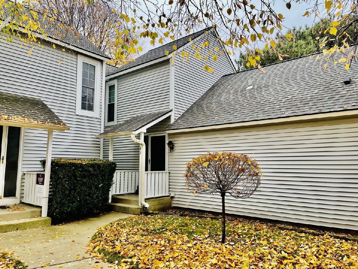 Heather Ridge Gurnee IL, Townhomes & Condos & Homes For Sale & For Rent