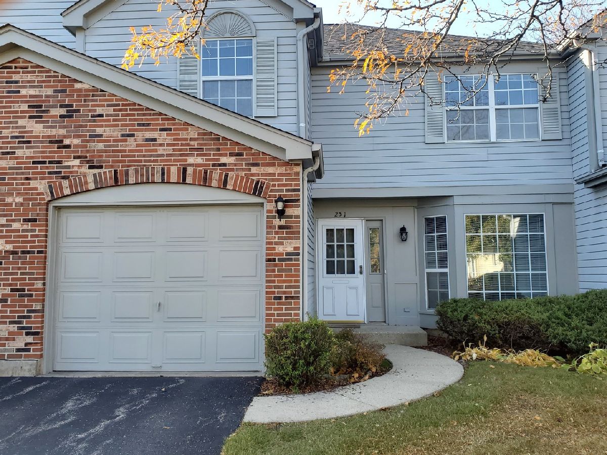 Townhomes & Homes Rented Kensington Gurnee Illinois, 231 Wellington