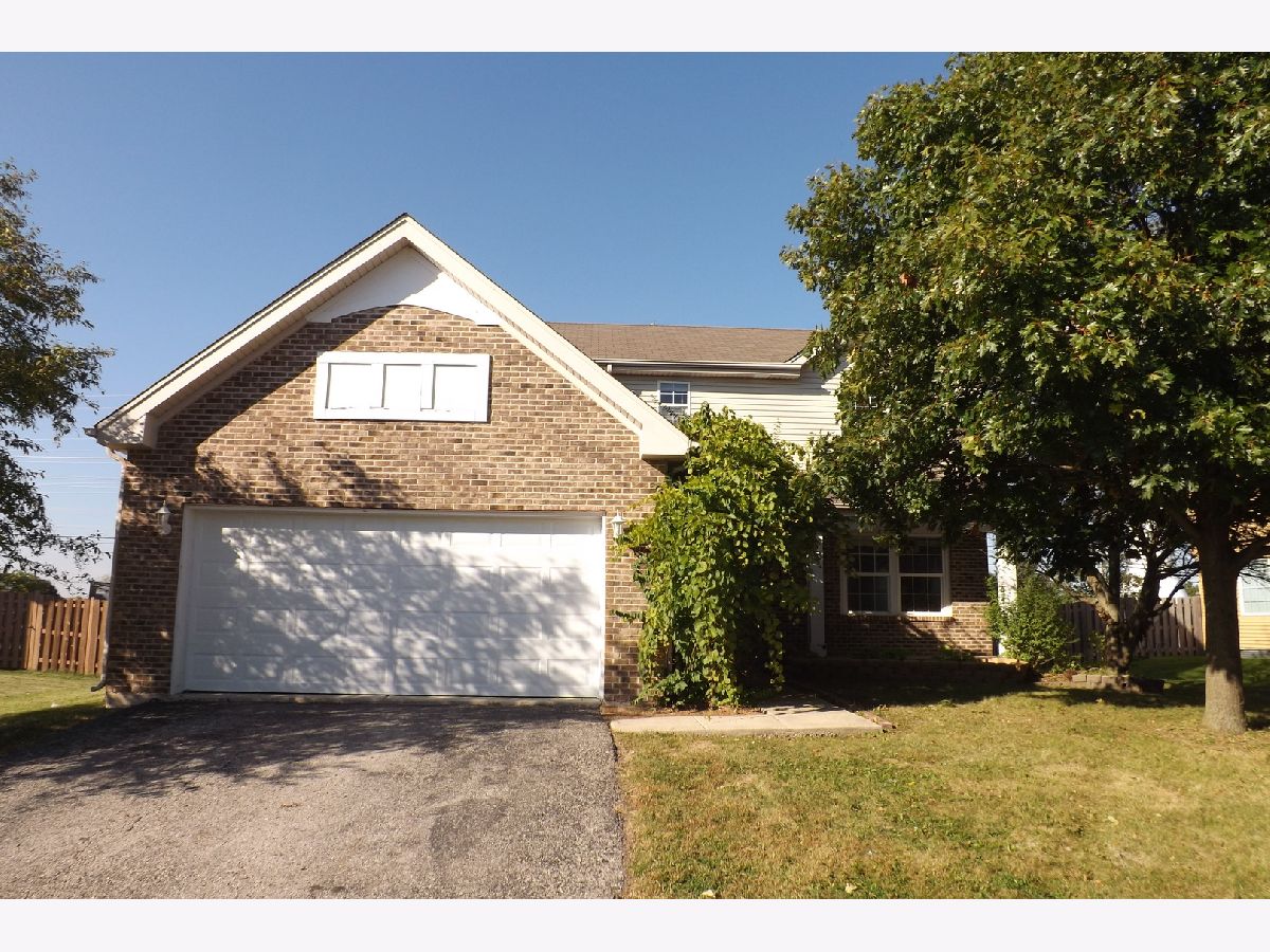 Homes Sold Highlands At Ogdenfalls Oswego Illinois, 425 Blue Ridge